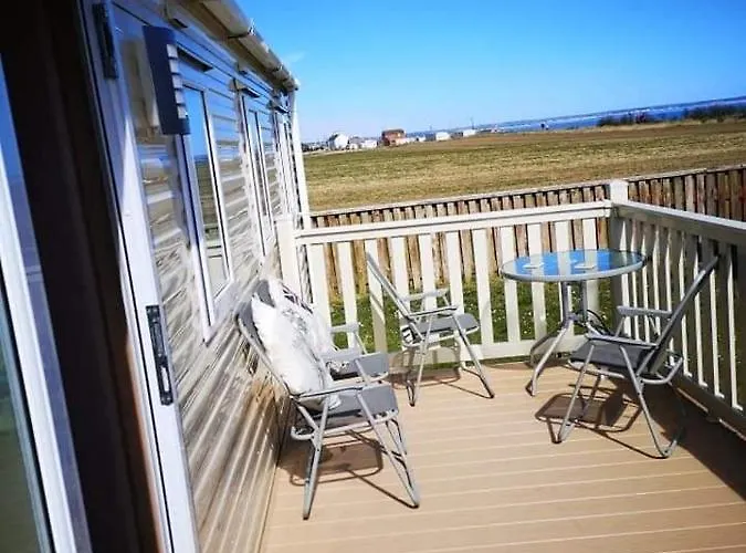 162 Northfield, Skipsea Sands
